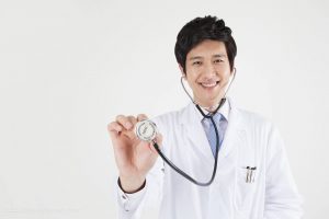 艾樂替尼是否有望作為一線藥物